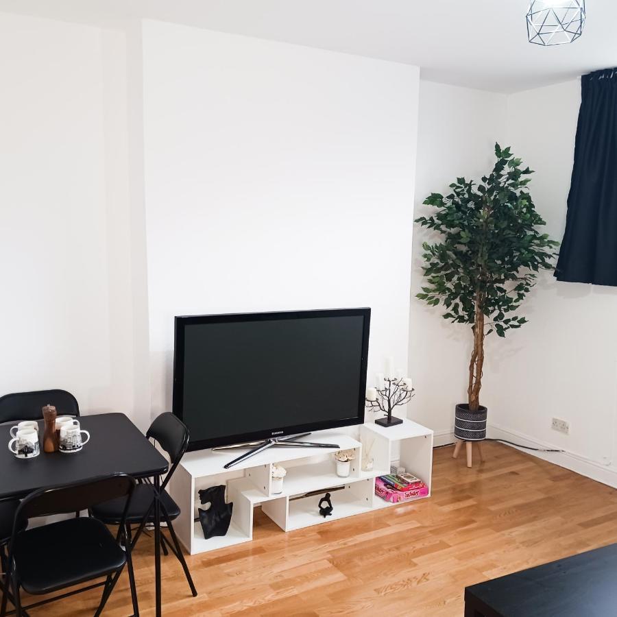 Home Away From Home London Luaran gambar